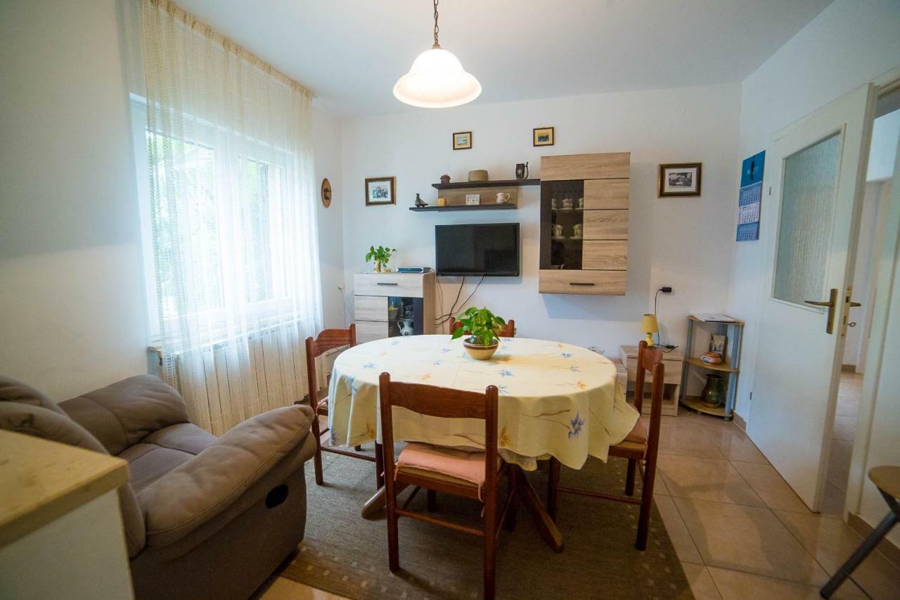 Apartments Marija Poreč Exteriör bild