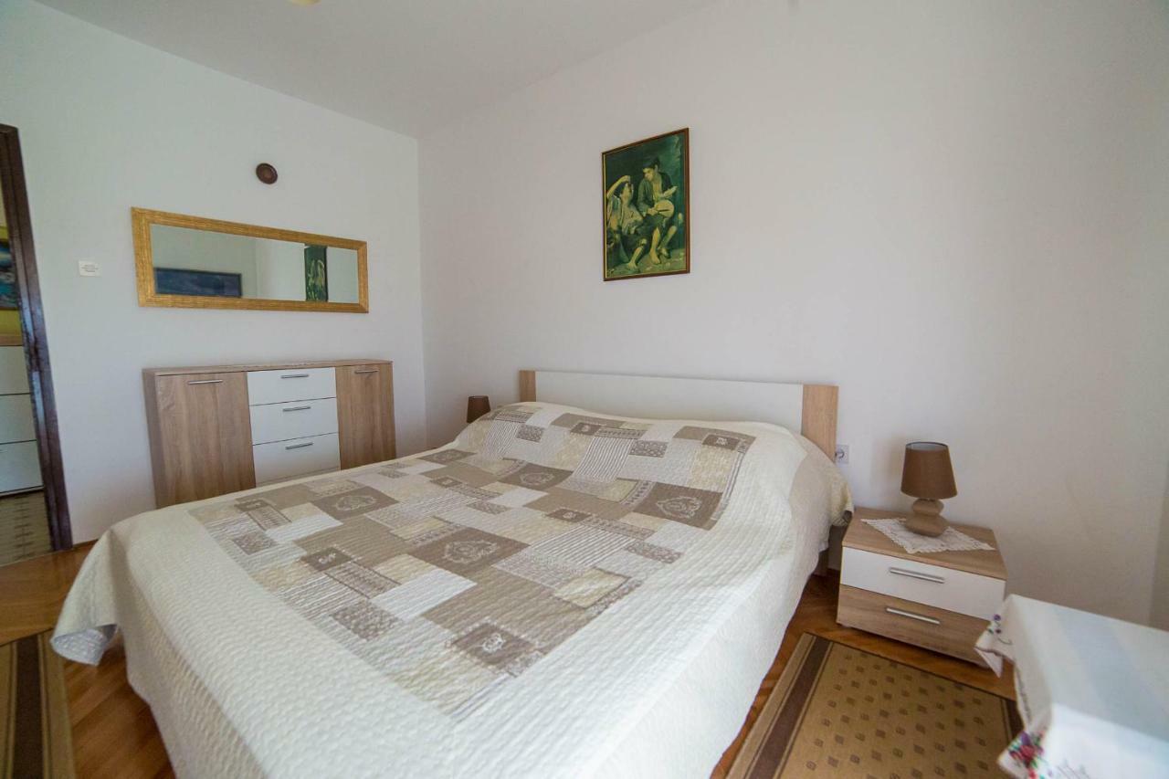 Apartments Marija Poreč Exteriör bild