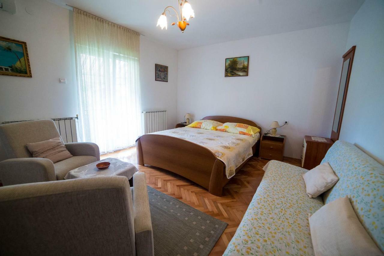 Apartments Marija Poreč Exteriör bild